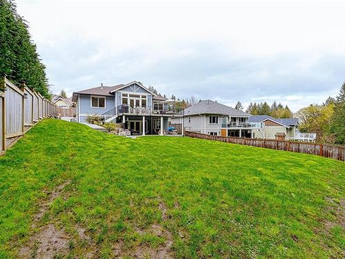 520 Bickford Way, Mill Bay, BC - Outdoor With Deck Patio Veranda With Backyard With Exterior