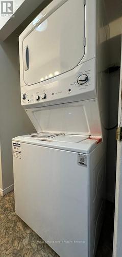 92 Campbell St, Quinte West, ON - Indoor Photo Showing Laundry Room