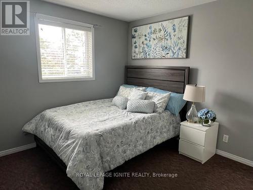 92 Campbell Street, Quinte West, ON - Indoor Photo Showing Bedroom