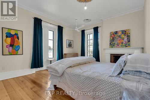 389 King Street E, Gananoque, ON - Indoor Photo Showing Bedroom