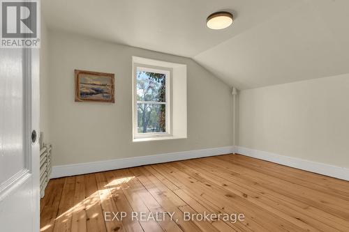 389 King Street E, Gananoque, ON - Indoor Photo Showing Other Room