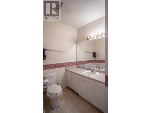 1318 Richter Street Unit# 306, Kelowna, BC - Indoor Photo Showing Bathroom