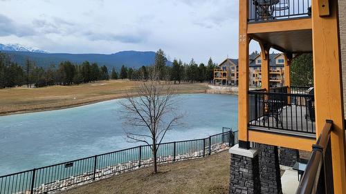 425 C - 400 Bighorn Boulevard, Radium Hot Springs, BC - Outdoor With Balcony With View