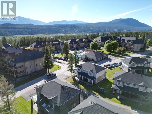 400 Bighorn Boulevard Unit# 425 C, Radium Hot Springs, BC - Outdoor With Balcony With View