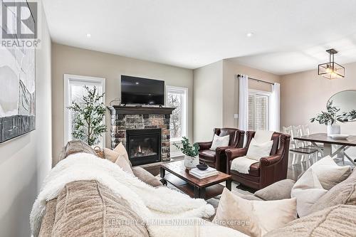 133 Conservation Way, Collingwood, ON - Indoor Photo Showing Living Room With Fireplace