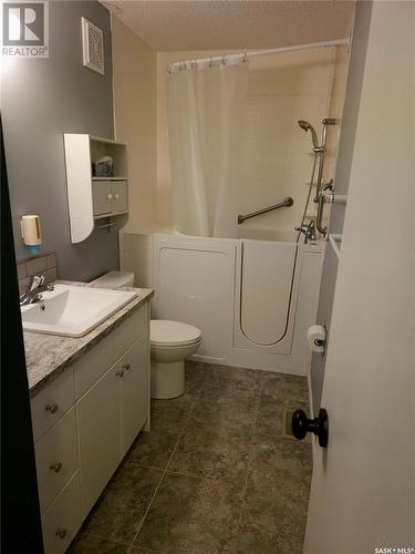 111 Ketcheson Street, Young, SK - Indoor Photo Showing Bathroom