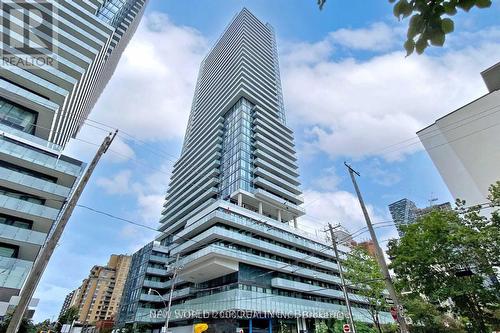 2812 - 161 Roehampton Avenue, Toronto, ON - Outdoor With Balcony With Facade