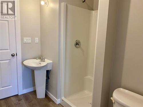 1501 40 Avenue, Vernon, BC - Indoor Photo Showing Bathroom