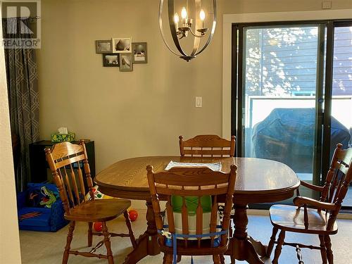 1501 40 Avenue, Vernon, BC - Indoor Photo Showing Dining Room