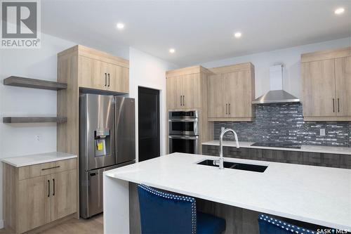 124 Durham Drive, Regina, SK - Indoor Photo Showing Kitchen With Double Sink With Upgraded Kitchen