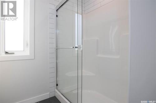 124 Durham Drive, Regina, SK - Indoor Photo Showing Bathroom