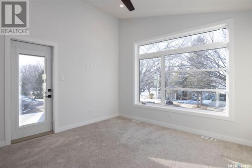 124 Durham Drive, Regina, SK - Indoor Photo Showing Other Room