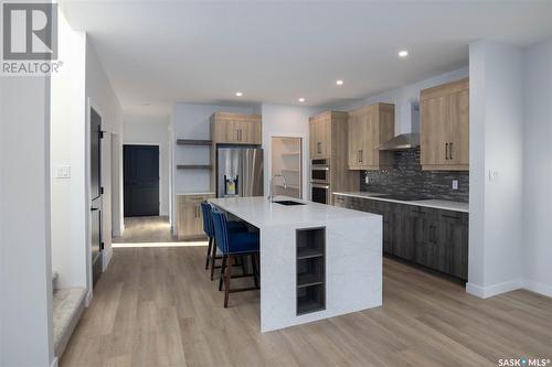 124 Durham Drive, Regina, SK - Indoor Photo Showing Kitchen With Upgraded Kitchen