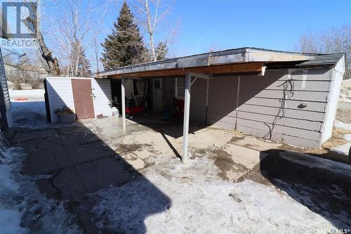 318 3Rd Avenue, Creighton, SK - Outdoor