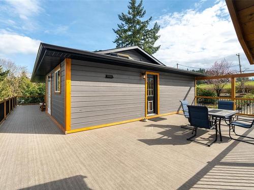 1323 Cherry Point Rd, Cowichan Bay, BC - Outdoor With Exterior