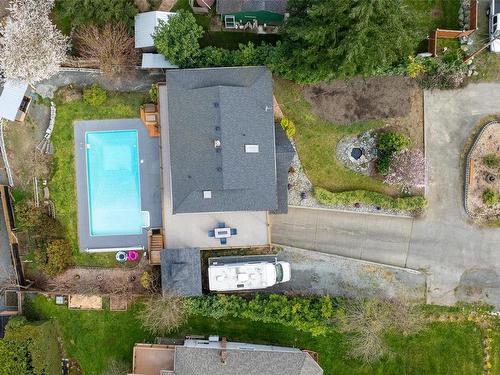 1323 Cherry Point Rd, Cowichan Bay, BC - Outdoor With In Ground Pool