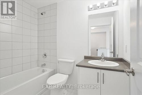 308 - 450 Dundas Street E, Hamilton, ON - Indoor Photo Showing Bathroom