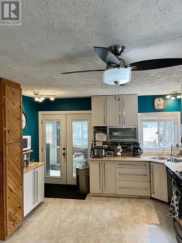 29620 Highway 62 N, Hastings Highlands, ON - Indoor Photo Showing Kitchen