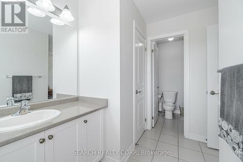 8 Nightland Crt, Brampton, ON - Indoor Photo Showing Bathroom
