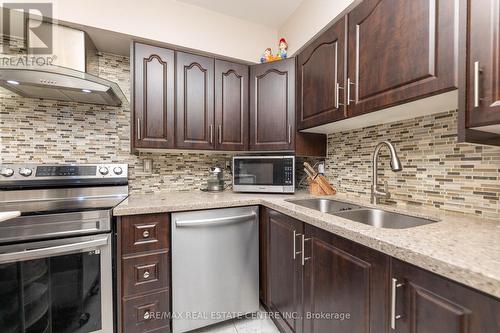 #1505 -50 Kingsbridge Garden Circ, Mississauga, ON - Indoor Photo Showing Kitchen With Double Sink With Upgraded Kitchen