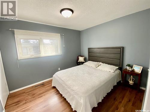 215 4Th Street E, Carnduff, SK - Indoor Photo Showing Bedroom