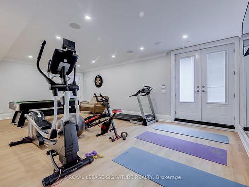 29 Halkin Cres, Toronto, ON - Indoor Photo Showing Gym Room
