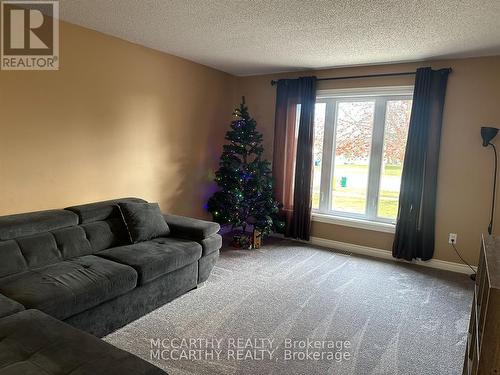 648 Canfield Place, Shelburne, ON - Indoor Photo Showing Other Room