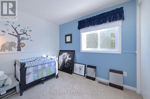 648 Canfield Place, Shelburne, ON - Indoor Photo Showing Bedroom