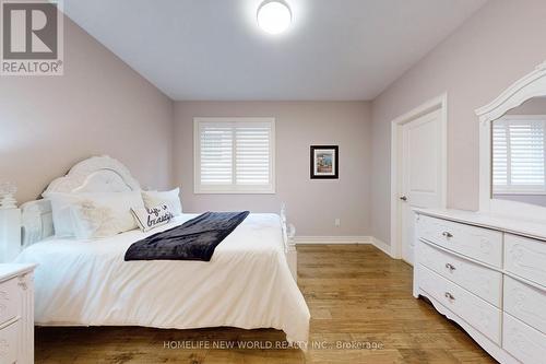 21 Conger St, Vaughan, ON - Indoor Photo Showing Bedroom