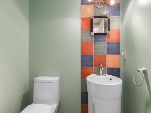 Salle d'eau - 4965 Rue Du Tremblay, Laval (Chomedey), QC - Indoor Photo Showing Bathroom