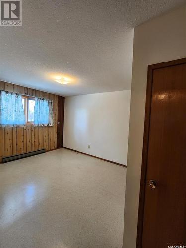 900 Wolseley Avenue, Grenfell, SK - Indoor Photo Showing Other Room
