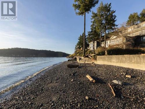 362 Avalon Drive, Out Of Board Area, BC - Outdoor With Body Of Water With View