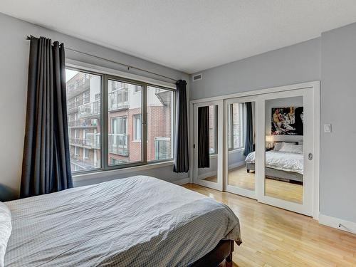 Master bedroom - 404-1455 Rue Towers, Montréal (Ville-Marie), QC - Indoor Photo Showing Bedroom
