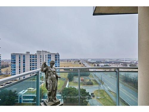 1102-1600 Charles St, Whitby, ON - Outdoor With Balcony With View