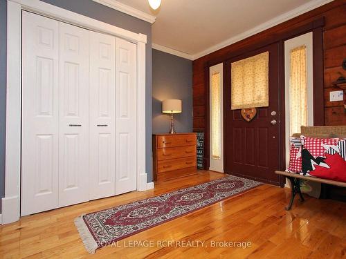 713 Cottingham Rd, Kawartha Lakes, ON - Indoor Photo Showing Other Room