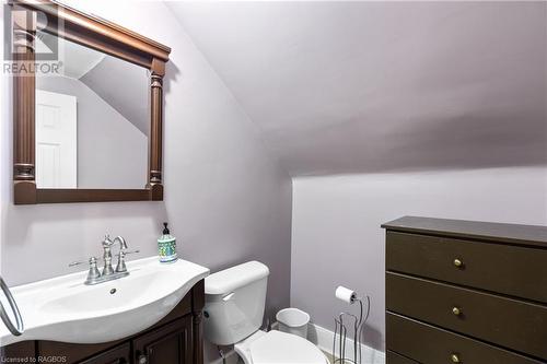 314245 Hwy 6, West Grey, ON - Indoor Photo Showing Bathroom