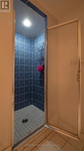 #1103 -10 Kenneth Ave, Toronto, ON - Indoor Photo Showing Bathroom