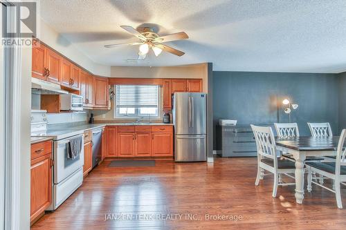 63 South Street E, Aylmer, ON - Indoor Photo Showing Kitchen