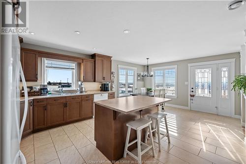 47299 Homestead Rd, Steeves Mountain, NB - Indoor Photo Showing Kitchen With Double Sink