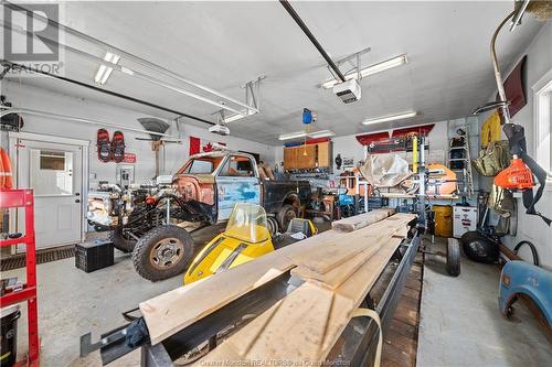 47299 Homestead Rd, Steeves Mountain, NB - Indoor Photo Showing Garage