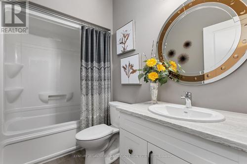34 Birchmount St, Quinte West, ON - Indoor Photo Showing Bathroom