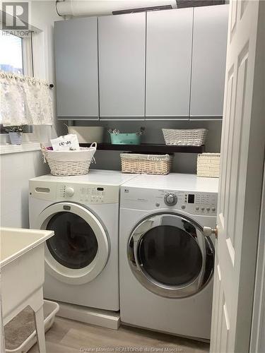 1275 St-Charles Nord Rd, Saint-Charles, NB - Indoor Photo Showing Laundry Room