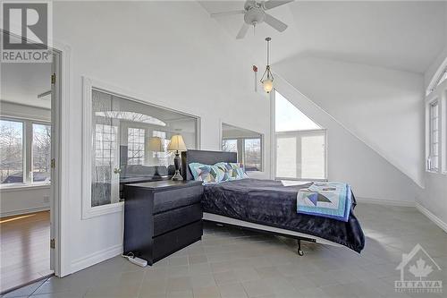 6258 Old Richmond Road, Ottawa, ON - Indoor Photo Showing Bedroom