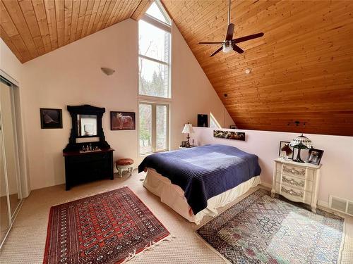 458 Corina Avenue, Princeton, BC - Indoor Photo Showing Bedroom