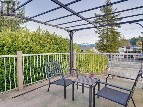 4229 Manson Ave, Powell River, BC - Outdoor