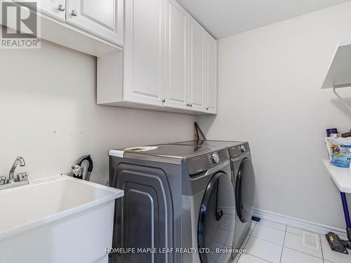47 Hawke Cres, New Tecumseth, ON - Indoor Photo Showing Laundry Room