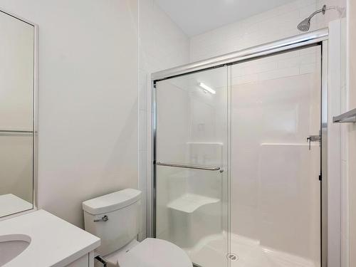 4656 Galdwell Rd, Cowichan Bay, BC - Indoor Photo Showing Bathroom