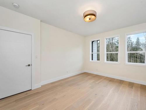 4656 Galdwell Rd, Cowichan Bay, BC - Indoor Photo Showing Other Room