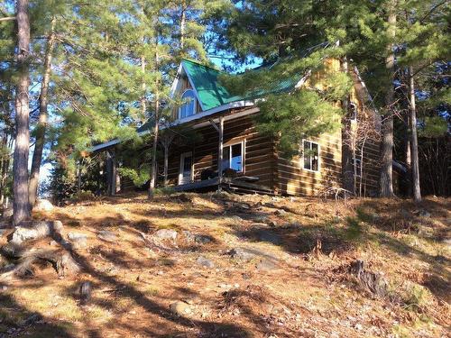 FaÃ§ade - 1 Île Thompson, Les Lacs-Du-Témiscamingue, QC - Outdoor