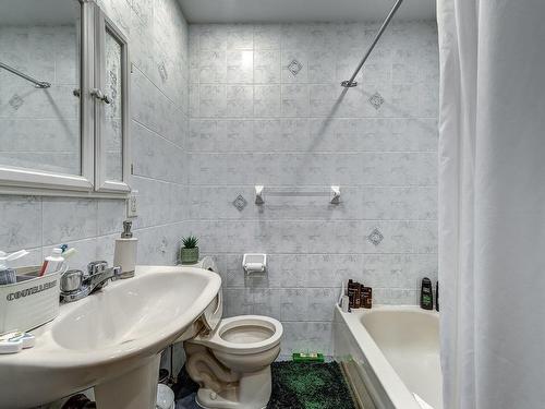 Salle de bains - 145  - 147 Rue Dufferin, Hampstead, QC - Indoor Photo Showing Bathroom
